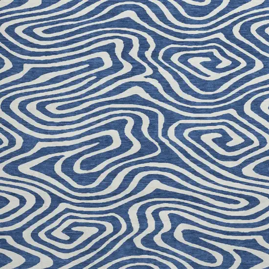 8' Navy Blue And Ivory Abstract Washable Round Rug With UV Protection Photo 2