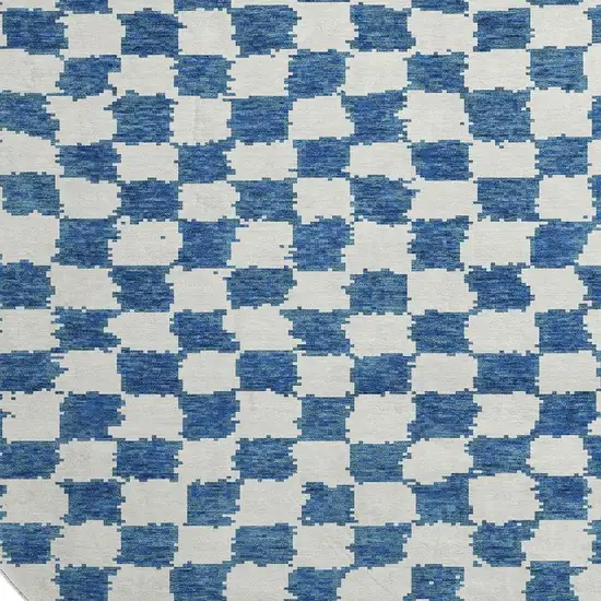 8' Navy Blue And Ivory Geometric Washable Round Rug With UV Protection Photo 4