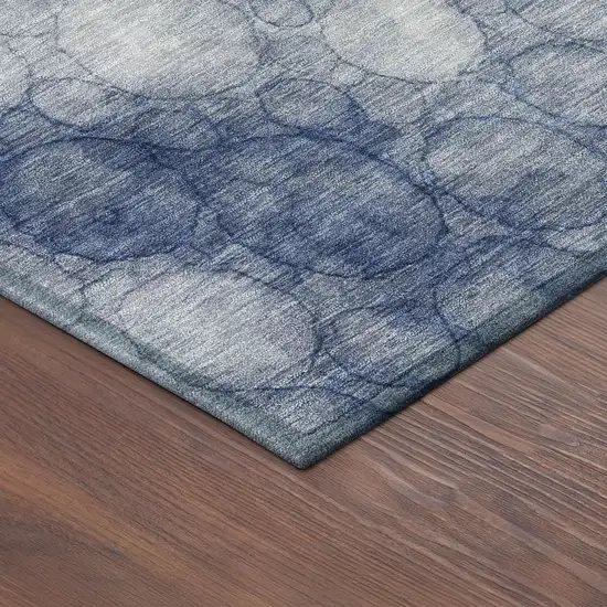 8' Navy Blue And Ivory Round Abstract Washable Indoor Outdoor Area Rug Photo 8