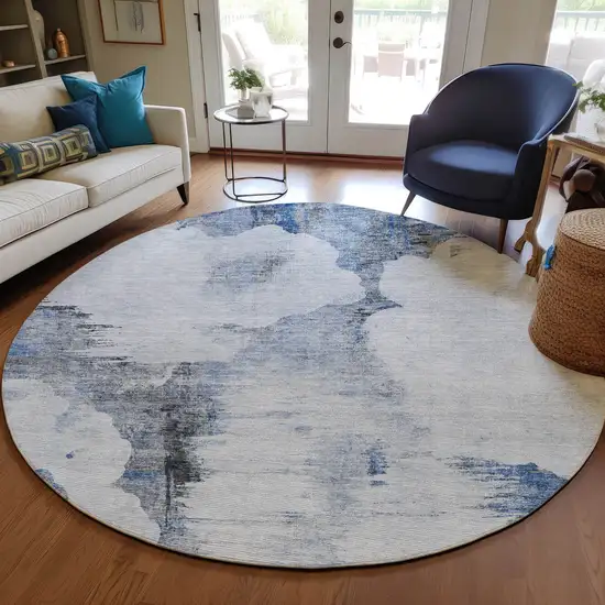 8' Navy Blue And Ivory Round Abstract Washable Indoor Outdoor Area Rug Photo 7