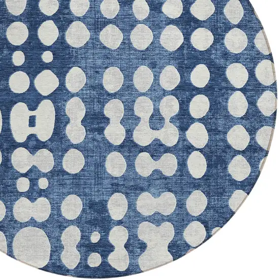 8' Navy Blue And Ivory Round Abstract Washable Indoor Outdoor Area Rug Photo 4