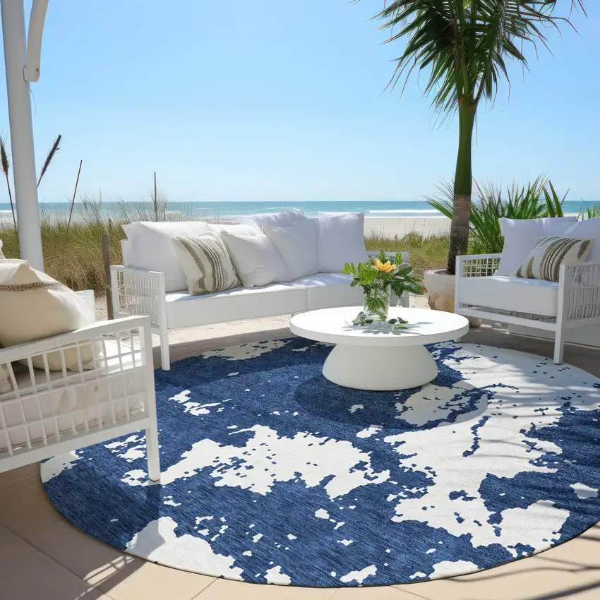 8' Navy Blue And Ivory Round Abstract Washable Indoor Outdoor Area Rug Photo 6