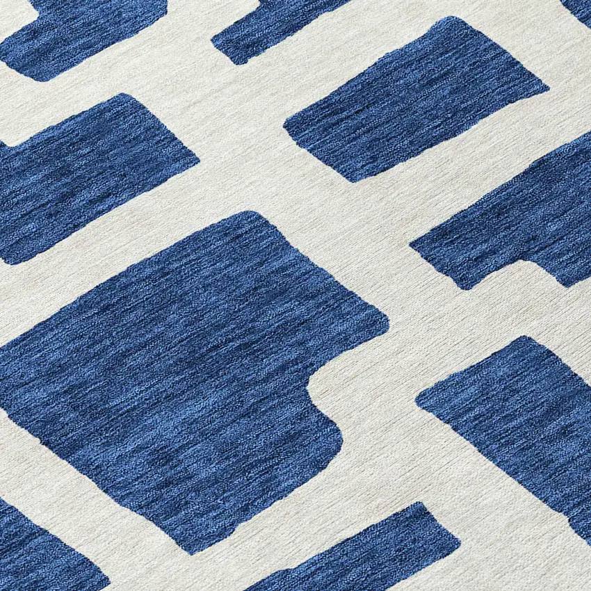 8' Navy Blue And Ivory Round Abstract Washable Indoor Outdoor Area Rug Photo 8