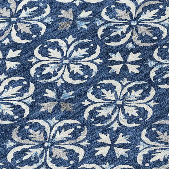 8' Navy Blue And Ivory Round Floral Washable Indoor Outdoor Area Rug Photo 7