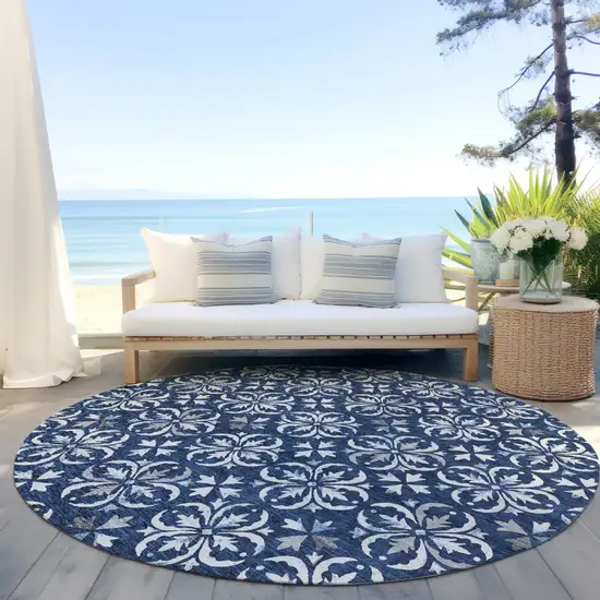 8' Navy Blue And Ivory Round Floral Washable Indoor Outdoor Area Rug Photo 5