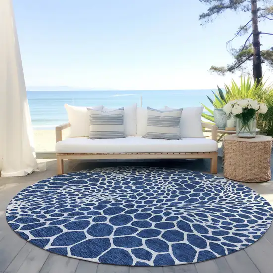 8' Navy Blue And Ivory Round Geometric Washable Indoor Outdoor Area Rug Photo 7