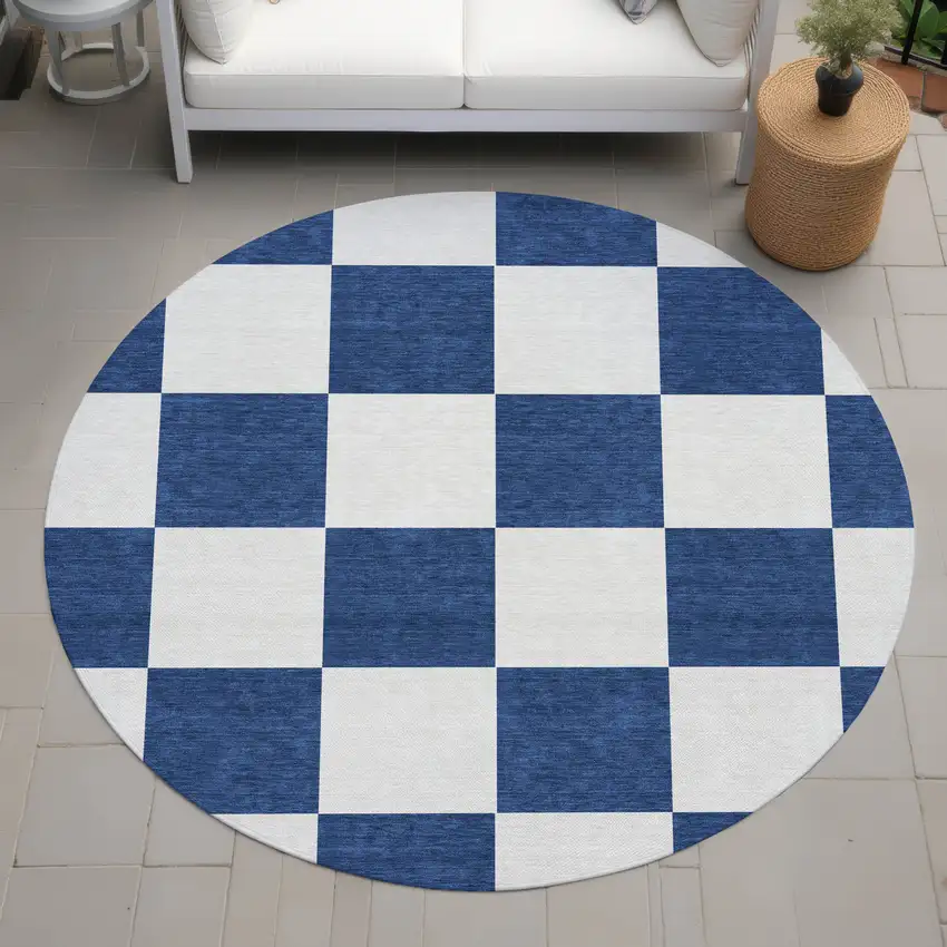 8' Navy Blue And Ivory Round Geometric Washable Indoor Outdoor Area Rug Photo 6