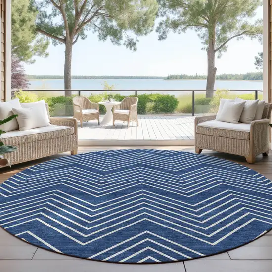 8' Navy Blue And Ivory Round Geometric Washable Indoor Outdoor Area Rug Photo 4