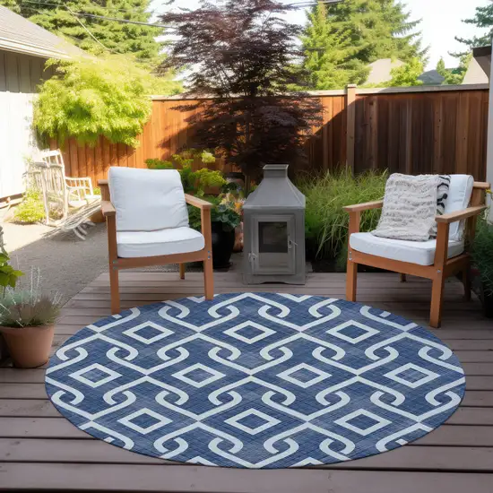 8' Navy Blue And Ivory Round Geometric Washable Indoor Outdoor Area Rug Photo 6