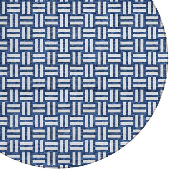 8' Navy Blue And Ivory Round Geometric Washable Indoor Outdoor Area Rug Photo 5