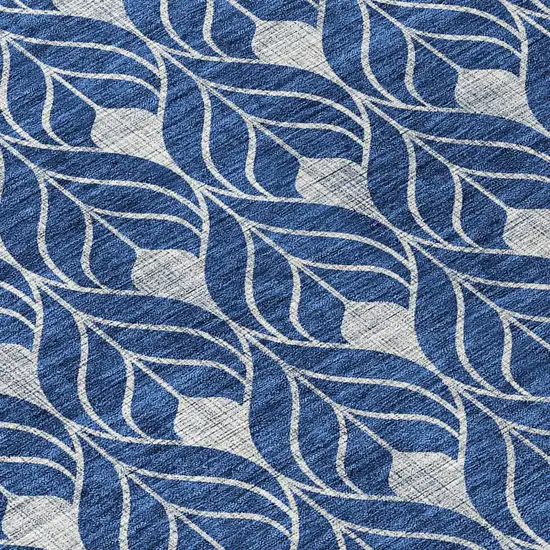 8' Navy Blue And Ivory Round Geometric Washable Indoor Outdoor Area Rug Photo 8