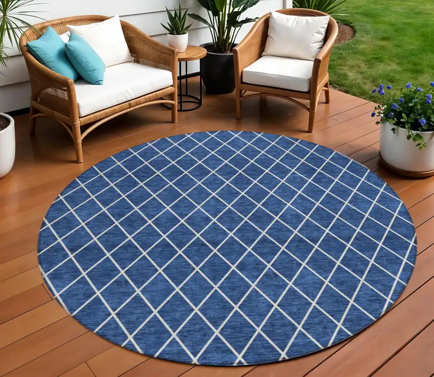 8' Navy Blue And Ivory Round Geometric Washable Indoor Outdoor Area Rug Photo 1