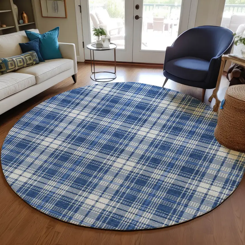 8' Navy Blue And Ivory Round Plaid Washable Indoor Outdoor Area Rug Photo 6