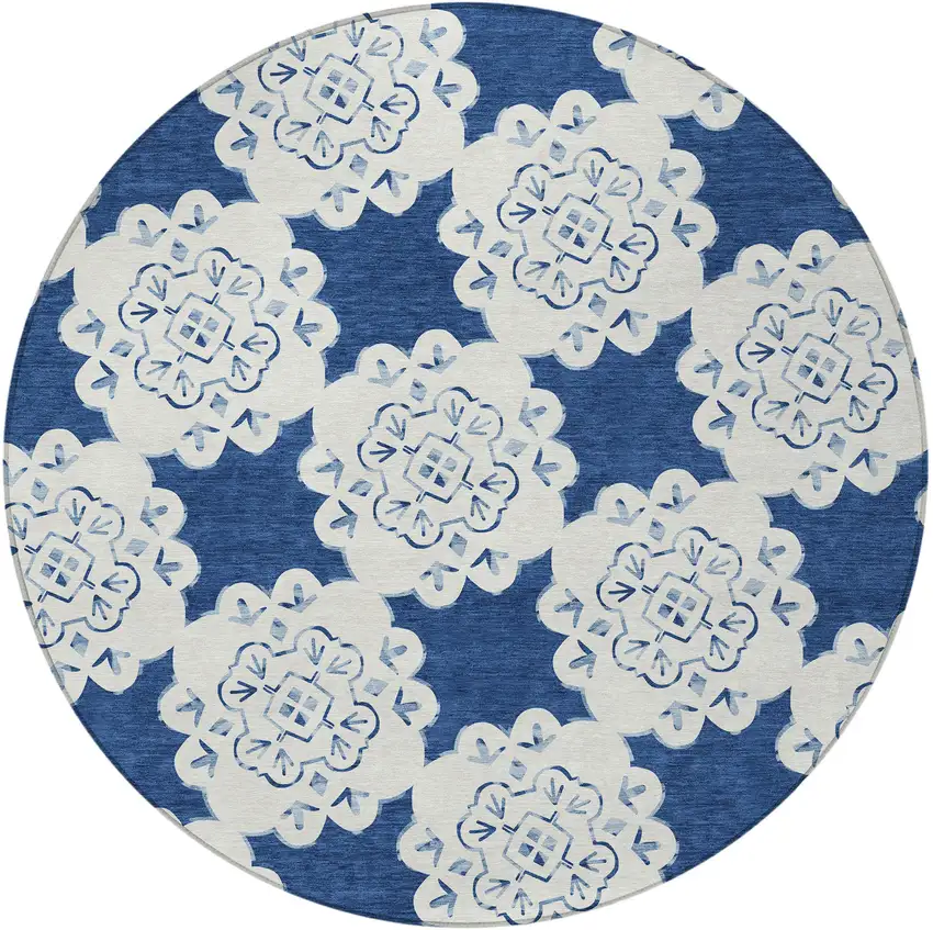 8' Navy Blue And Ivory Round Quatrefoil Washable Indoor Outdoor Area Rug Photo 5