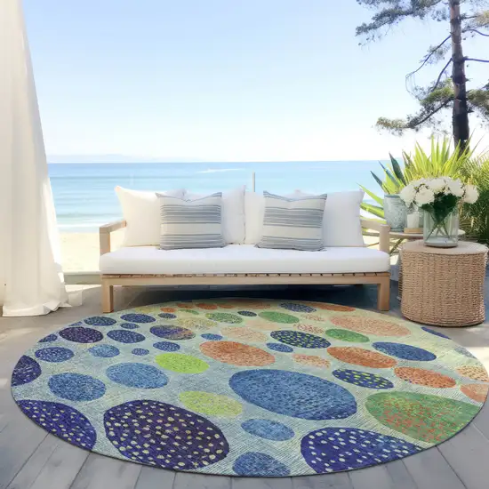 8' Navy Blue And Lime Green Round Geometric Washable Indoor Outdoor Area Rug Photo 5