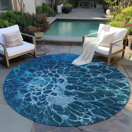 8' Navy Blue And Sky Blue Round Abstract Washable Indoor Outdoor Area Rug Photo 8