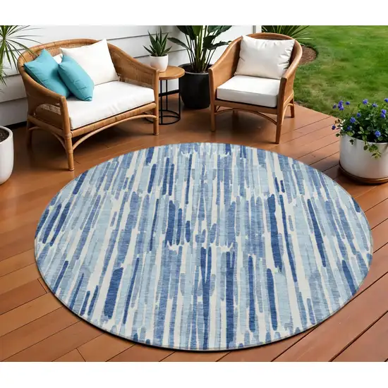 8' Navy Blue And Sky Blue Round Abstract Washable Indoor Outdoor Area Rug Photo 1