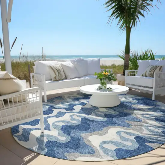 8' Navy Blue And Sky Blue Round Abstract Washable Indoor Outdoor Area Rug Photo 5