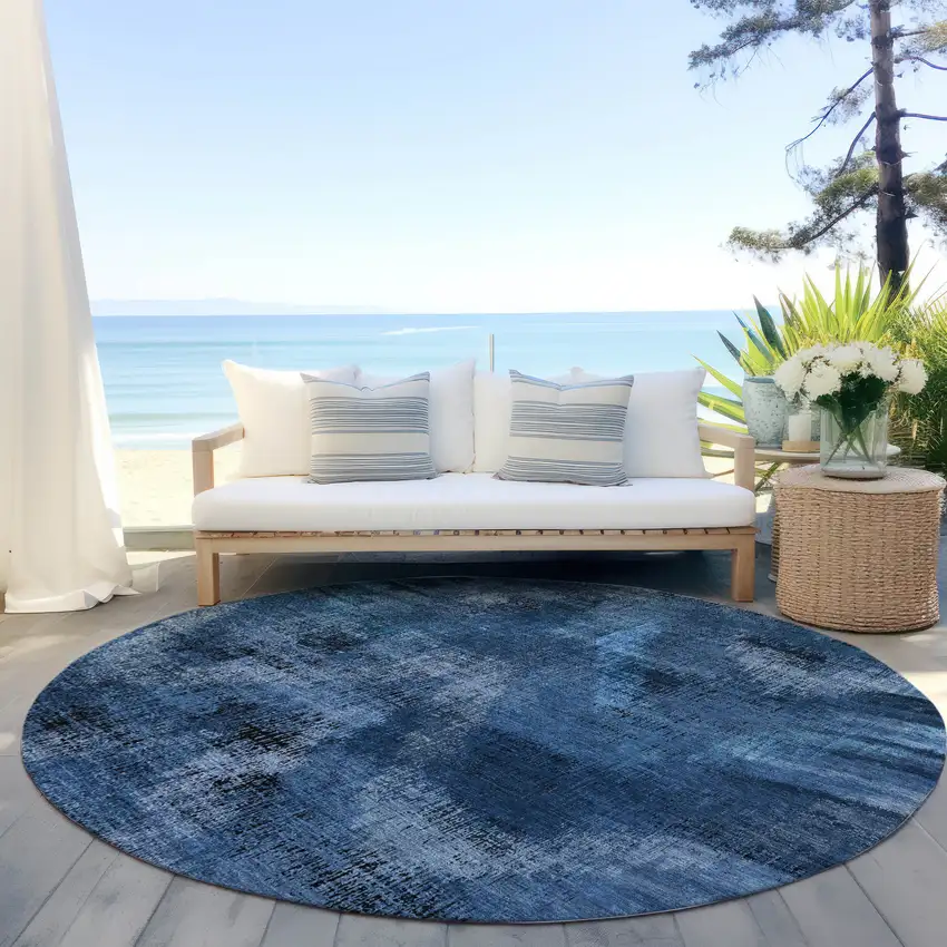 8' Navy Blue And Sky Blue Round Abstract Washable Indoor Outdoor Area Rug Photo 6