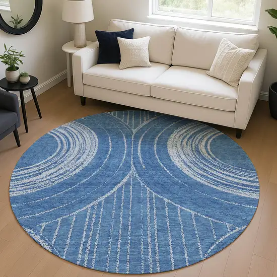 8' Navy Blue And Sky Blue Round Geometric Washable Indoor Outdoor Area Rug Photo 5