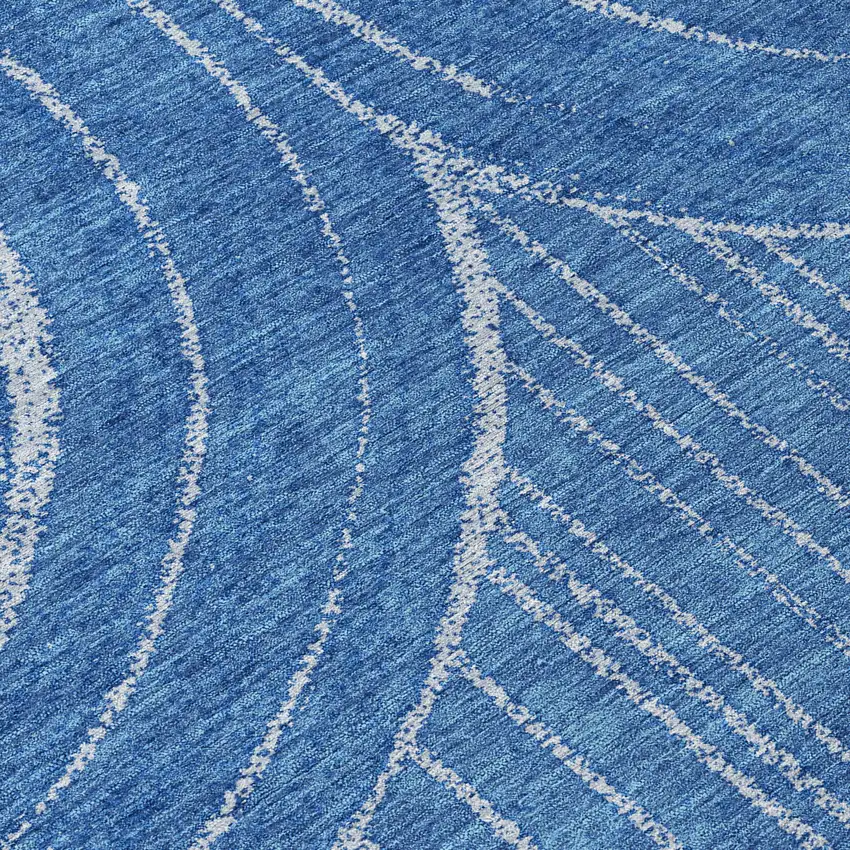 8' Navy Blue And Sky Blue Round Geometric Washable Indoor Outdoor Area Rug Photo 9