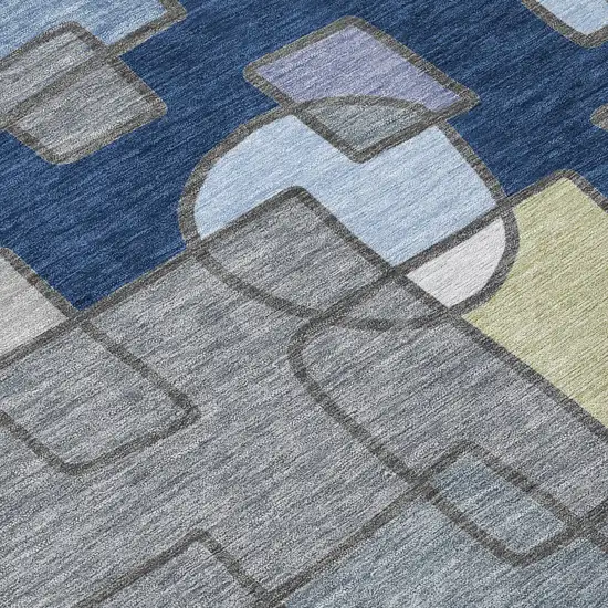 8' Navy Blue And Sky Blue Round Geometric Washable Indoor Outdoor Area Rug Photo 7