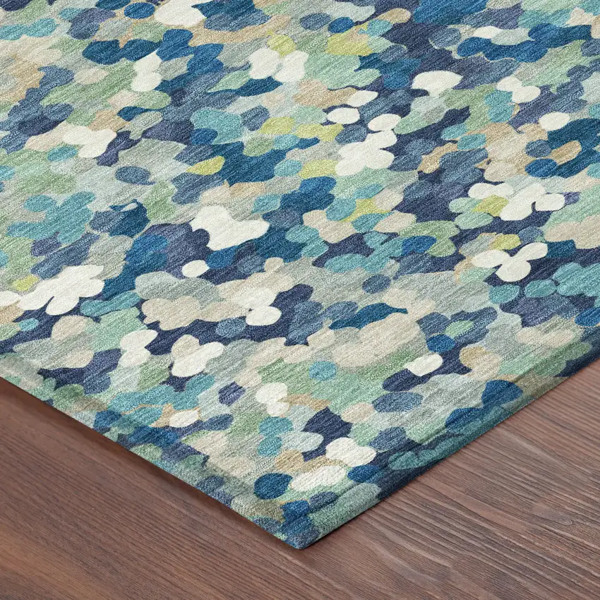 8' Navy Blue And Sky Blue Round Geometric Washable Indoor Outdoor Area Rug Photo 6