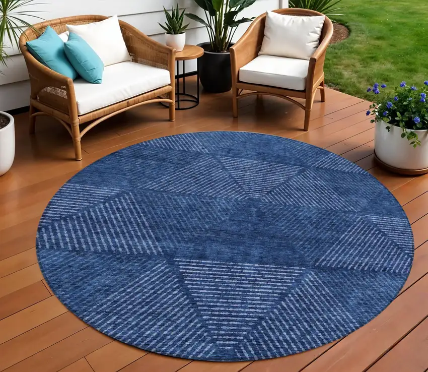 8' Navy Blue And Sky Blue Round Geometric Washable Indoor Outdoor Area Rug Photo 1