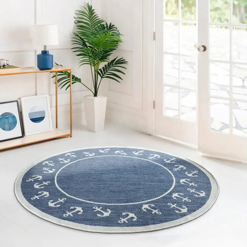5' Navy Blue And White Oriental Round Rug Photo 4