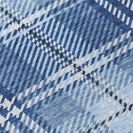 8' Navy Blue Black And Ivory Round Plaid Washable Indoor Outdoor Area Rug Photo 8