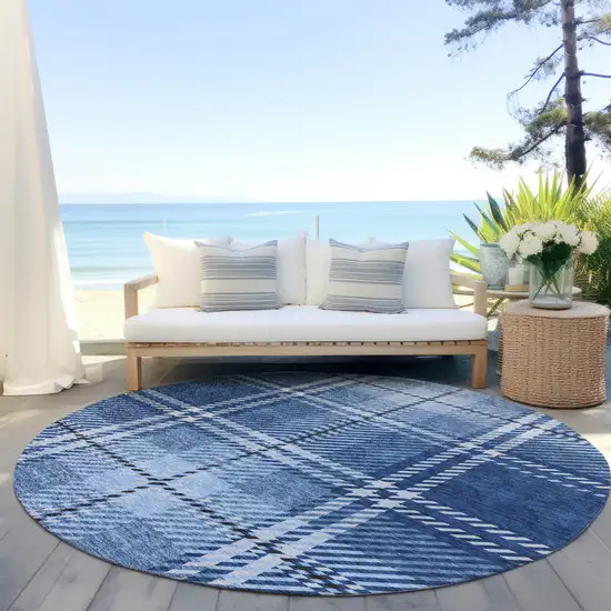 8' Navy Blue Black And Ivory Round Plaid Washable Indoor Outdoor Area Rug Photo 6
