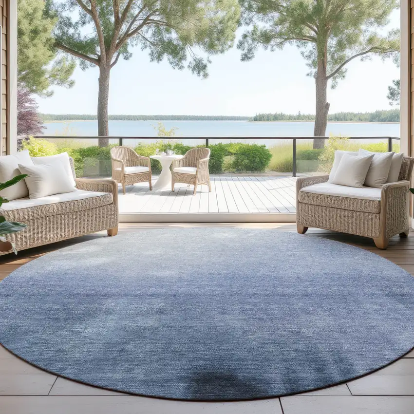 8' Navy Blue Charcoal And Sky Blue Round Abstract Washable Indoor Outdoor Area Rug Photo 4
