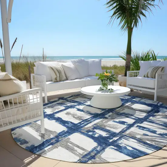 8' Navy Blue Gray And Silver Round Striped Washable Indoor Outdoor Area Rug Photo 6