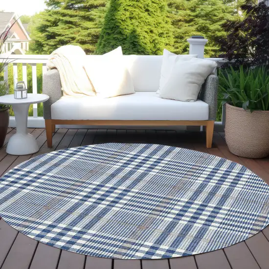 8' Navy Blue Ivory And Brown Round Plaid Washable Indoor Outdoor Area Rug Photo 7