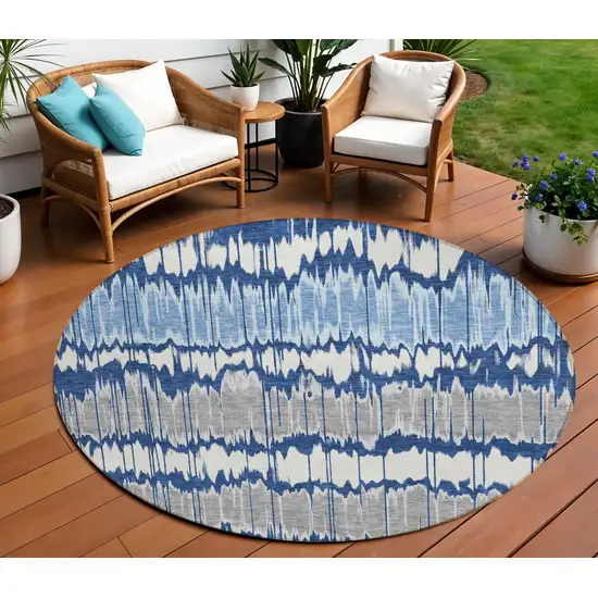 8' Navy Blue Ivory And Denim Blue Round Striped Washable Indoor Outdoor Area Rug Photo 1