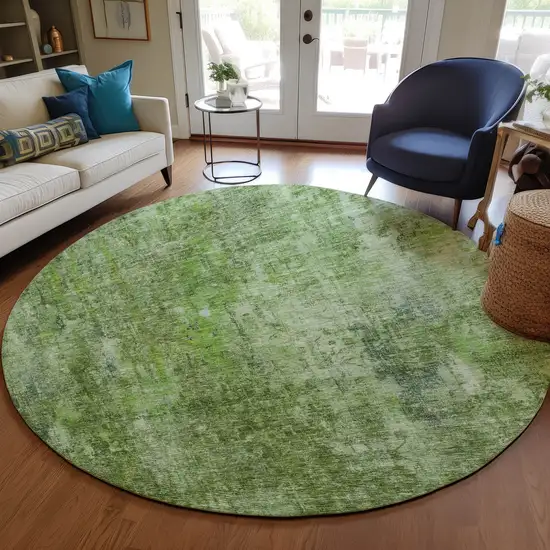 8' Olive Green And Artichoke Green Round Abstract Washable Indoor Outdoor Area Rug Photo 7