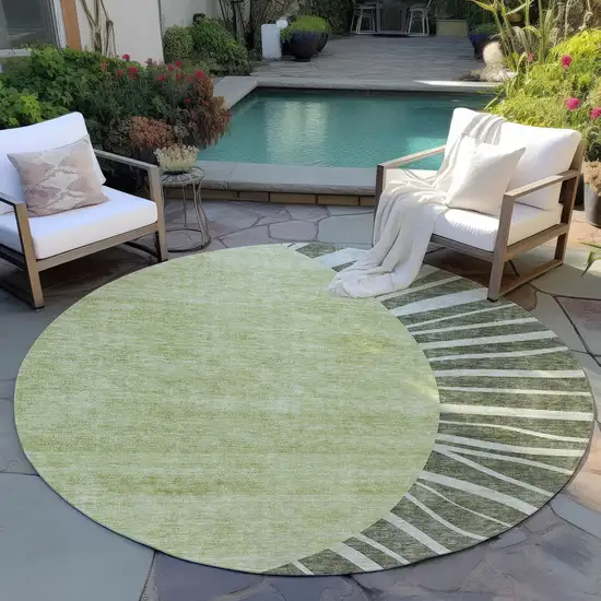 8' Olive Green And Artichoke Green Round Abstract Washable Indoor Outdoor Area Rug Photo 5