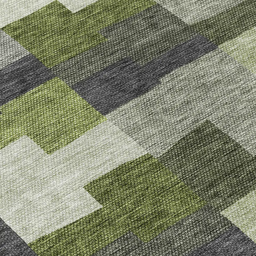 8' Olive Green And Artichoke Green Round Geometric Washable Indoor Outdoor Area Rug Photo 9