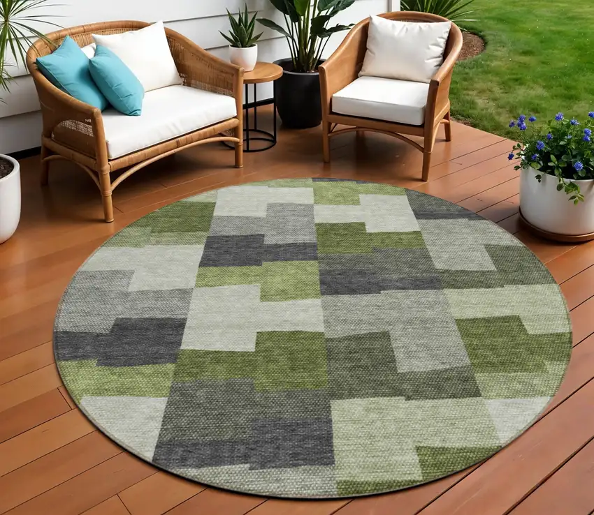 8' Olive Green And Artichoke Green Round Geometric Washable Indoor Outdoor Area Rug Photo 1