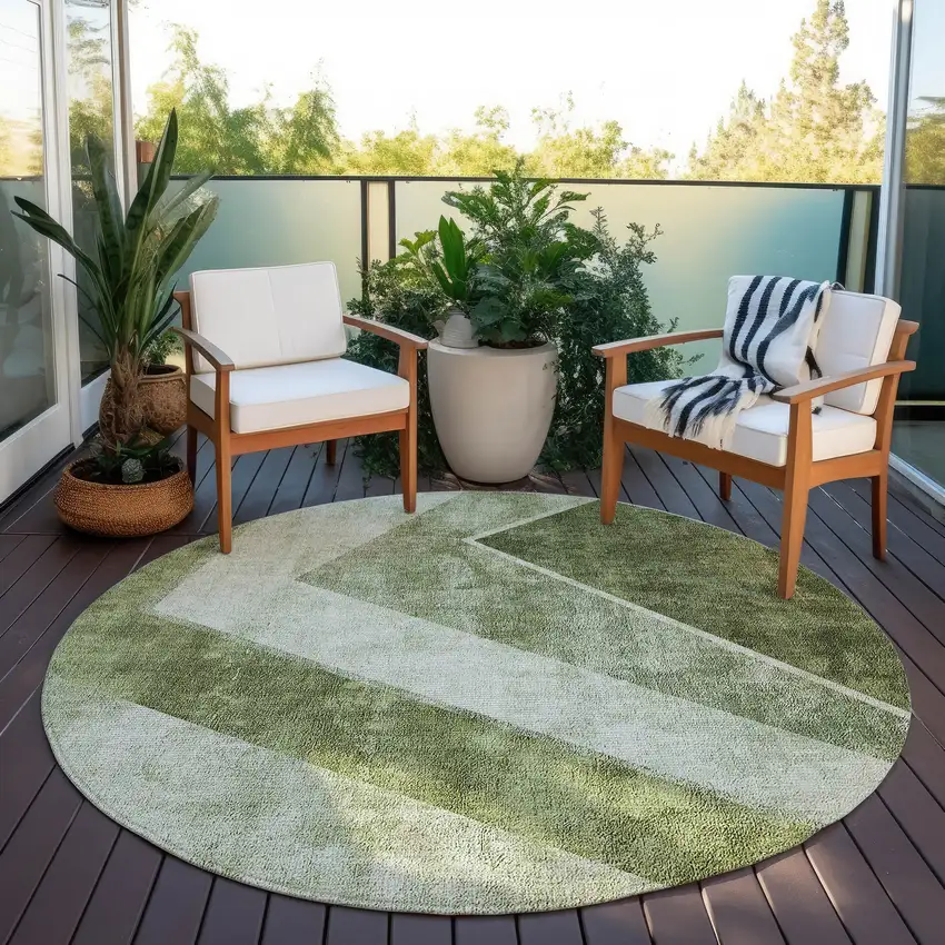 8' Olive Green And Artichoke Green Round Geometric Washable Indoor Outdoor Area Rug Photo 7