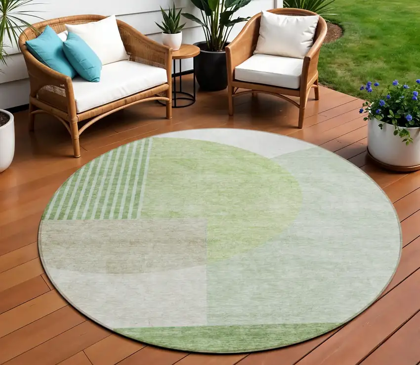 8' Olive Green And Artichoke Green Round Geometric Washable Indoor Outdoor Area Rug Photo 1