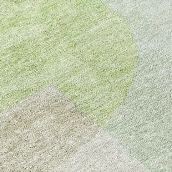8' Olive Green And Artichoke Green Round Geometric Washable Indoor Outdoor Area Rug Photo 8