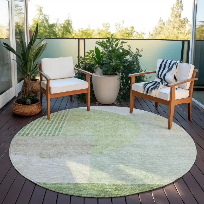 8' Olive Green And Artichoke Green Round Geometric Washable Indoor Outdoor Area Rug Photo 6