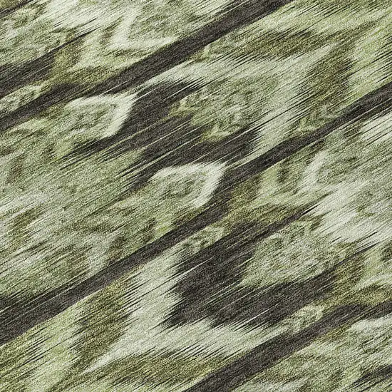 8' Olive Green And Artichoke Green Round Southwestern Washable Indoor Outdoor Area Rug Photo 8