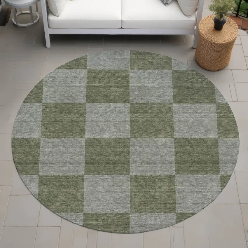 8' Olive Green And Gray Round Geometric Washable Indoor Outdoor Area Rug Photo 7