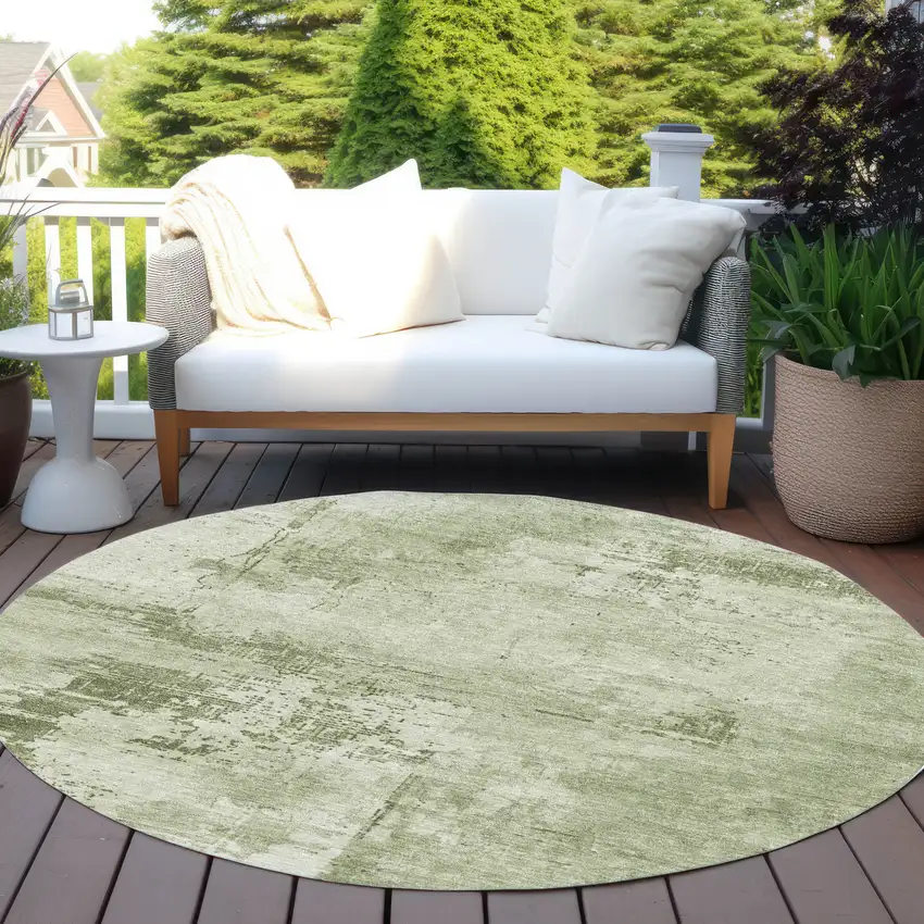 8' Olive Green And Ivory Round Abstract Washable Indoor Outdoor Area Rug Photo 7
