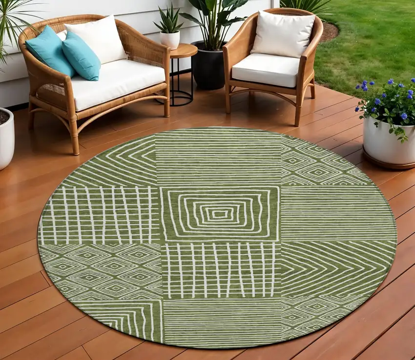 8' Olive Green And Ivory Round Geometric Washable Indoor Outdoor Area Rug Photo 1