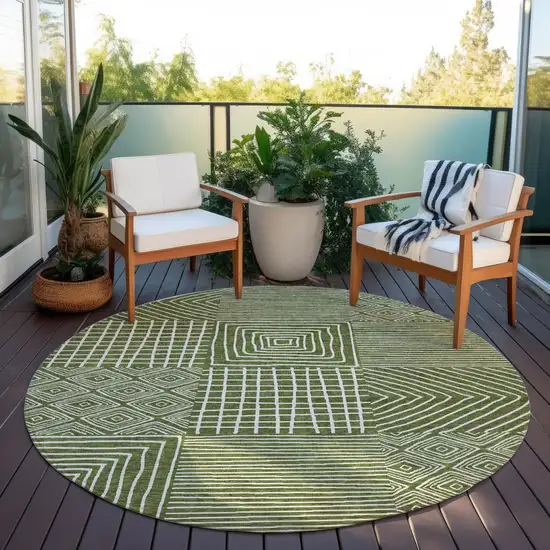 8' Olive Green And Ivory Round Geometric Washable Indoor Outdoor Area Rug Photo 8