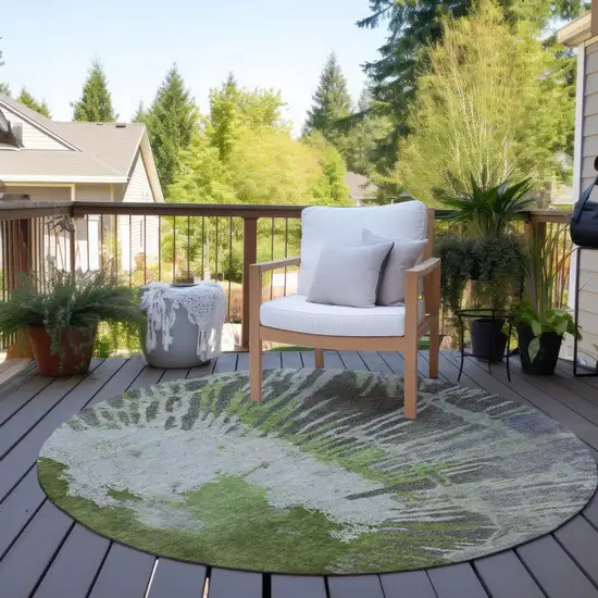 8' Olive Green Artichoke Green And Fern Green Round Abstract Washable Indoor Outdoor Area Rug Photo 6