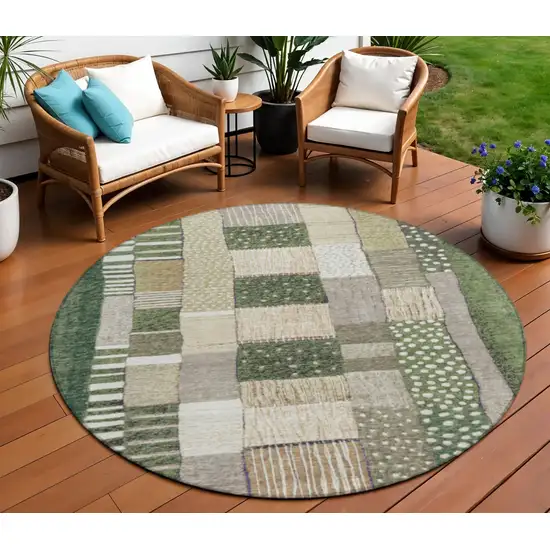 8' Olive Green Beige And Ivory Round Geometric Washable Indoor Outdoor Area Rug Photo 2